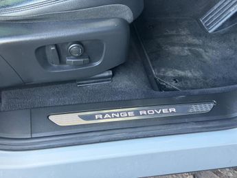 Land Rover Range Rover Evoque 2.0 D180 MHEV First Edition Auto 4WD Euro 6 (s/s) 5dr