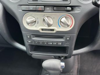 Toyota Yaris 1.3 VVT-i T Spirit 3dr