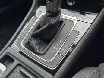Volkswagen Golf 2.0 TSI BlueMotion Tech R DSG 4Motion Euro 6 (s/s) 5dr