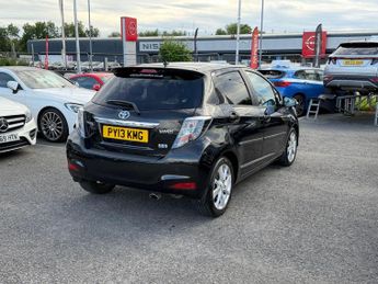 Toyota Yaris 1.5 VVT-h T Spirit CVT Euro 5 5dr
