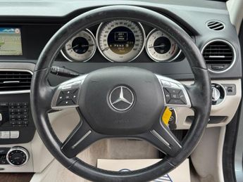 Mercedes-Benz C Class 2.1 C200 CDI BlueEfficiency Elegance G-Tronic+ Euro 5 (s/s) 4dr