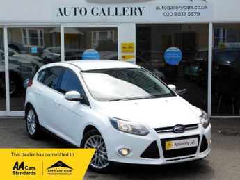 Ford Focus 1.0T EcoBoost Zetec Euro 5 (s/s) 5dr