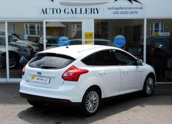 Ford Focus 1.0T EcoBoost Zetec Euro 5 (s/s) 5dr