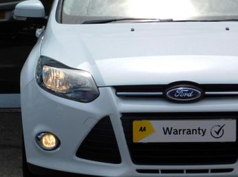 Ford Focus 1.0T EcoBoost Zetec Euro 5 (s/s) 5dr