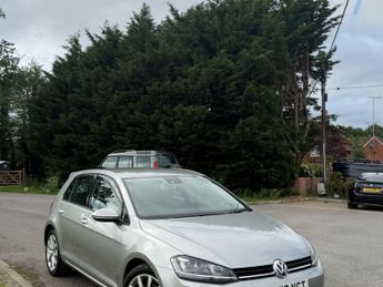 Volkswagen Golf 1.4 TSI BlueMotion Tech SE Hatchback 5dr Petrol DSG Euro 5 (s/s)