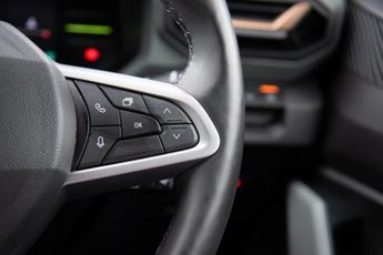 Dacia Duster 1.6 Hybrid EXTREME Auto Euro 6 (s/s) 5dr