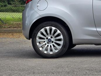Ford Ka 1.2 Zetec Hatchback 3dr Petrol Manual Euro 6 (s/s) (69 ps)