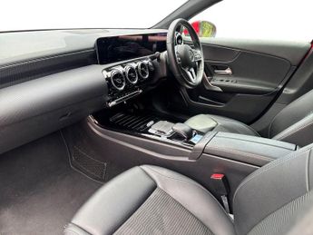 Mercedes-Benz A Class 1.3 A180 Sport (Executive) 7G-DCT Euro 6 (s/s) 5dr