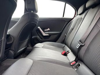 Mercedes-Benz A Class 1.3 A180 Sport (Executive) 7G-DCT Euro 6 (s/s) 5dr