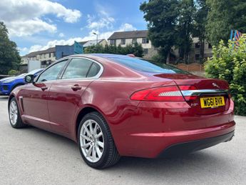 Jaguar XF 2.2d Premium Luxury Auto Euro 5 (s/s) 4dr