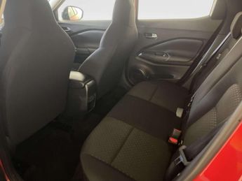 Nissan Juke 1.6 Acenta Premium SUV 5dr Petrol Hybrid Auto Euro 6 (143 ps)