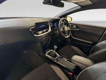 Kia ProCeed 1.5 T-GDi GT-Line Shooting Brake 5dr Petrol Manual Euro 6 (s/s) 