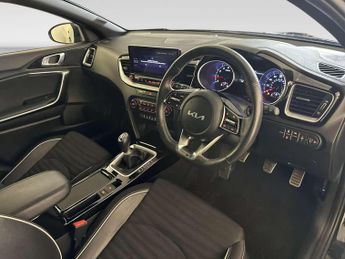 Kia ProCeed 1.5 T-GDi GT-Line Shooting Brake 5dr Petrol Manual Euro 6 (s/s) 