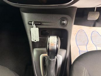 Renault Captur 1.5 dCi ENERGY Iconic EDC Euro 6 (s/s) 5dr