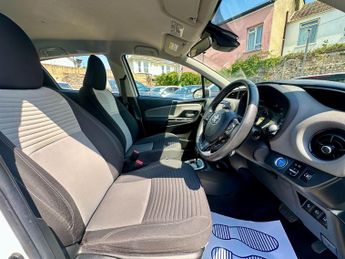 Toyota Yaris 1.5 VVT-h Icon E-CVT Euro 6 (s/s) 5dr