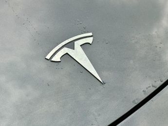 Tesla Model 3 (Dual Motor) Long Range Auto 4WDE 4dr