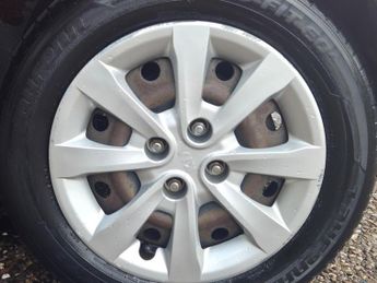 Kia Rio 1.25 1 Air Euro 5 5dr