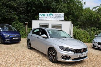 Fiat Tipo 1.4 MPI Lounge Euro 6 5dr