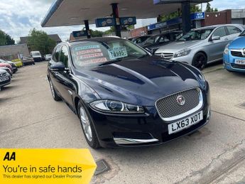 Jaguar XF 2.2d Luxury Sportbrake Auto Euro 5 (s/s) 5dr