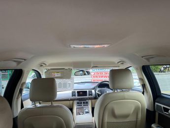 Jaguar XF 2.2d Luxury Sportbrake Auto Euro 5 (s/s) 5dr