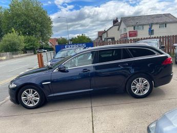 Jaguar XF 2.2d Luxury Sportbrake Auto Euro 5 (s/s) 5dr