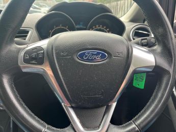 Ford Fiesta 1.0T EcoBoost Zetec Euro 5 (s/s) 3dr