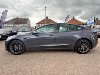 Tesla Model 3 (Dual Motor) Long Range Auto 4WDE 4dr
