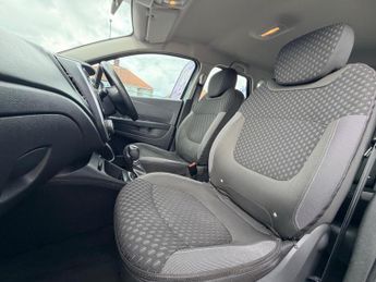 Renault Captur 1.2 TCe ENERGY Dynamique Nav EDC Euro 6 (s/s) 5dr