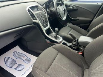 Vauxhall Astra 1.6i SRi Euro 6 5dr
