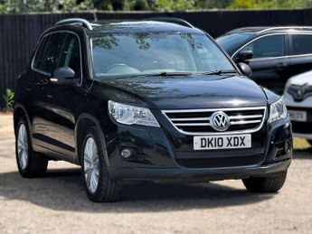 Volkswagen Tiguan 2.0 Tiguan Sport TDI 4Motion 140 Auto 4WD 5dr