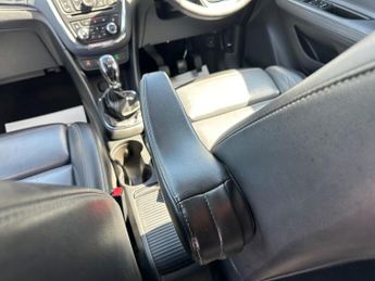 Vauxhall Mokka 1.4T SE 2WD Euro 5 (s/s) 5dr