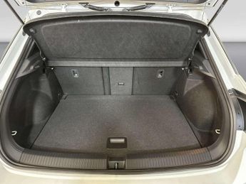 Volkswagen T-Roc 1.5 TSI R-Line SUV 5dr Petrol DSG Euro 6 (s/s) (150 ps)