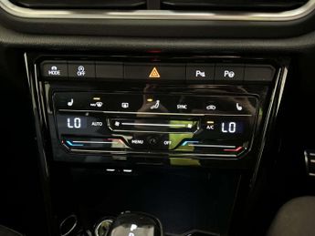 Volkswagen T-Roc 1.5 TSI R-Line SUV 5dr Petrol DSG Euro 6 (s/s) (150 ps)