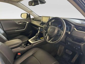 Toyota RAV4 2.5 VVT-h Design SUV 5dr Petrol Hybrid CVT Euro 6 (s/s) (218 ps)