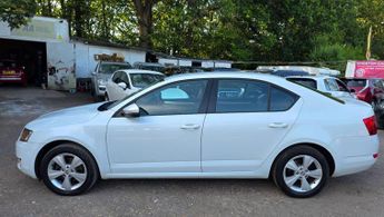 Skoda Octavia 1.6 TDI GreenLine III Euro 5 (s/s) 5dr