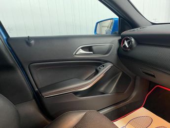 Mercedes-Benz A Class 2.0 A250 Engineered by AMG 7G-DCT 4MATIC Euro 6 (s/s) 5dr