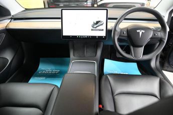 TESLA Model 3 Standard Range Plus Saloon 4dr Electric Auto RWD (241 bhp) +FREE