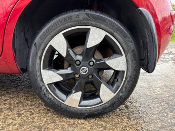Nissan Note 1.6 16V n-tec+ Auto Euro 5 5dr