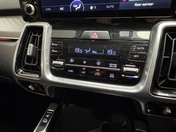 Kia Sorento 1.6 T-GDi 13.8kWh 3 Auto AWD Euro 6 (s/s) 5dr