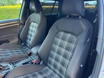 Volkswagen Golf 2.0 TDI GTD DSG Euro 6 (s/s) 5dr