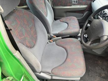 Nissan Micra 1.3 16v GX CVT 5dr