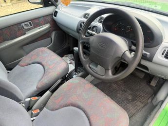 Nissan Micra 1.3 16v GX CVT 5dr