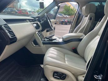 Land Rover Range Rover 4.4 SD V8 Autobiography Auto 4WD Euro 5 5dr