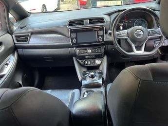 Nissan Leaf 40kWh Tekna Auto 5dr