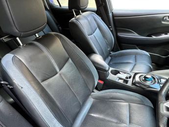 Nissan Leaf 40kWh Tekna Auto 5dr