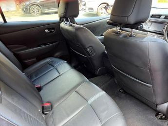 Nissan Leaf 40kWh Tekna Auto 5dr