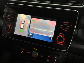 Nissan Leaf 40kWh Tekna Auto 5dr