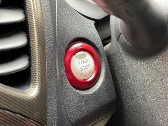 Nissan Juke 1.6 DIG-T Nismo RS XTRON 4WD Euro 6 5dr