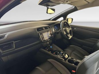 Nissan Leaf 39kWh Tekna Hatchback 5dr Electric Auto (150 ps)