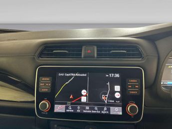 Nissan Leaf 39kWh Tekna Hatchback 5dr Electric Auto (150 ps)